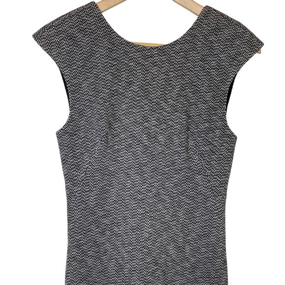 Theory Zayna Formation Wool Blend Sheath Dress Cap Sleeve size 0 - Picture 2 of 3